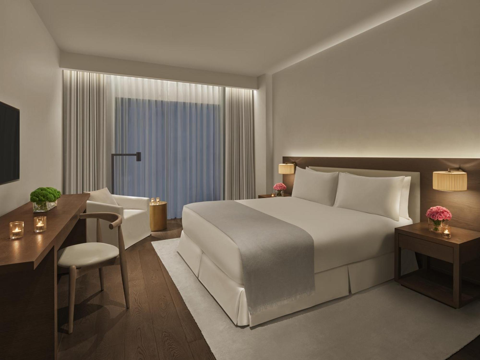 The Abu Dhabi Edition Exterior photo A bedroom at the hotel